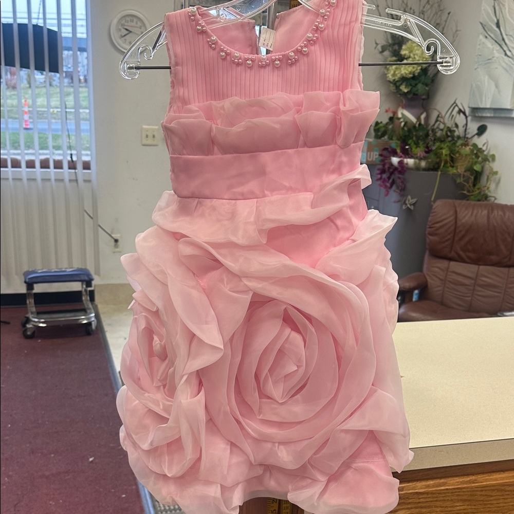 Elegant Pink Kids Dress with Rosette Details